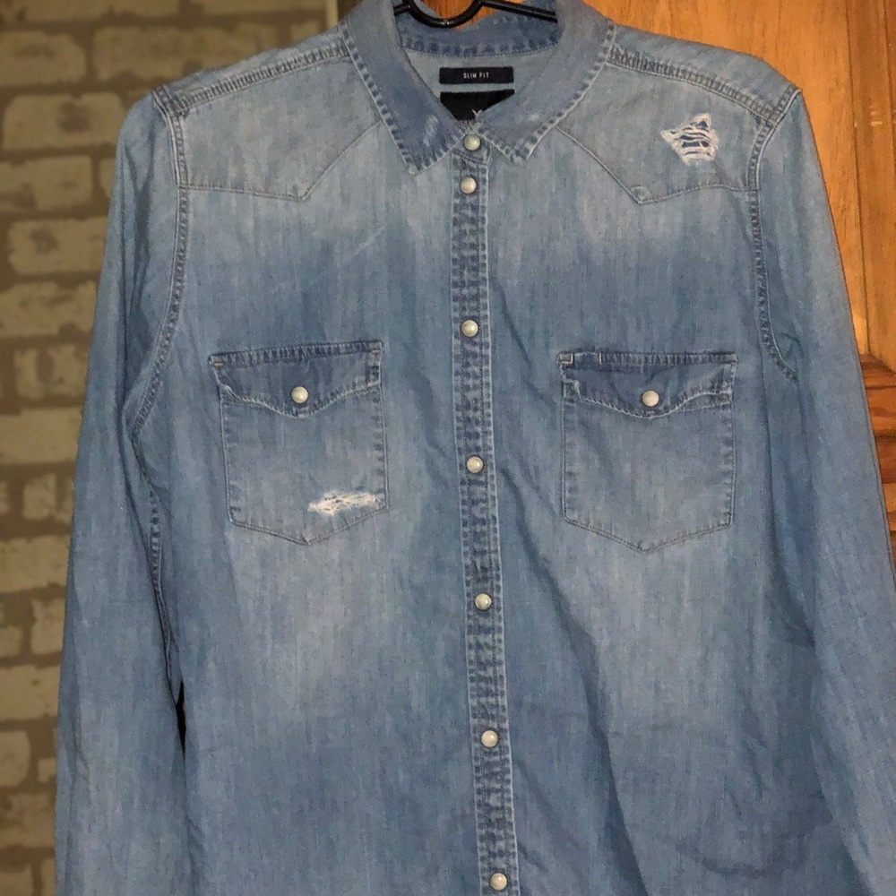 American eagle long sleeve jean shirt